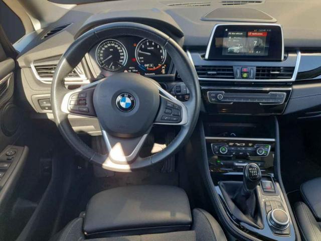 Bmw Serie 2 image 9