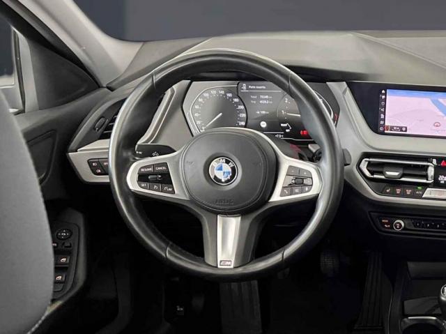 Bmw Série 1 image 6
