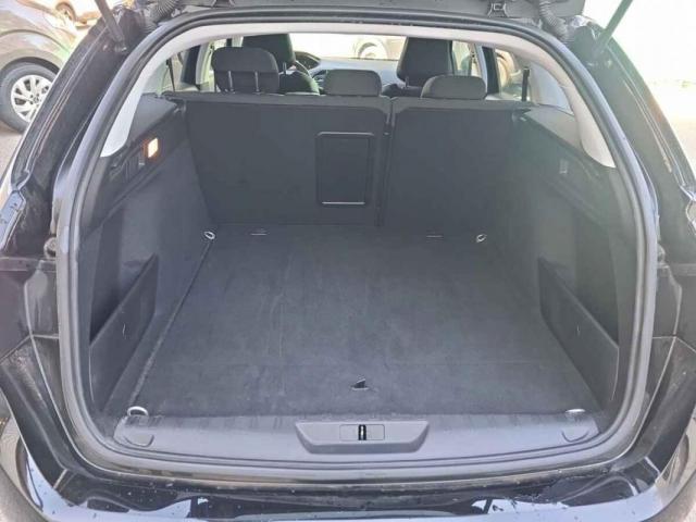 Peugeot 308 image 3