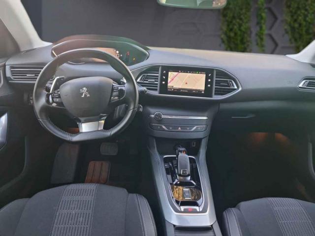 Peugeot 308 image 4