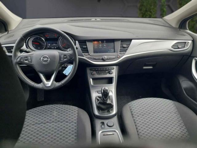 Opel Astra image 4