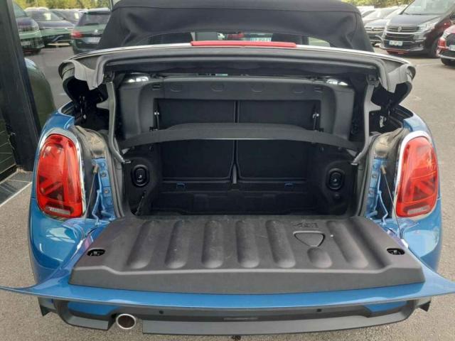 Mini Cabrio image 2