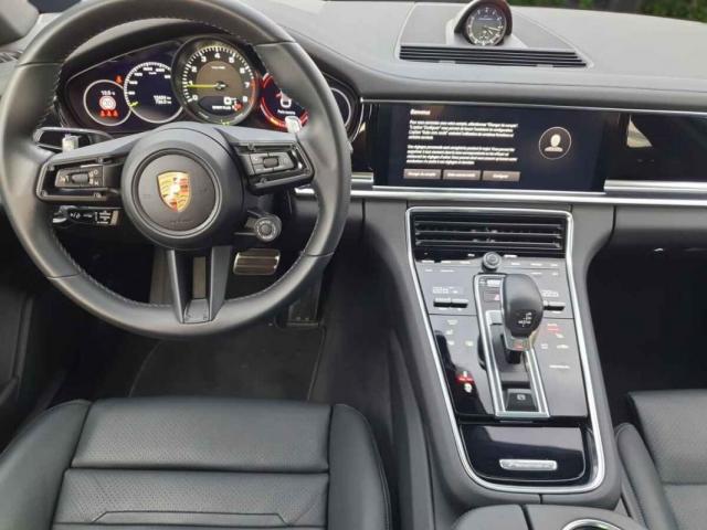 Porsche Panamera image 3