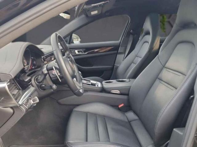 Porsche Panamera image 4