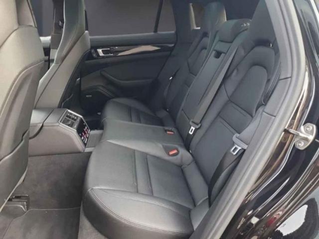 Porsche Panamera image 9