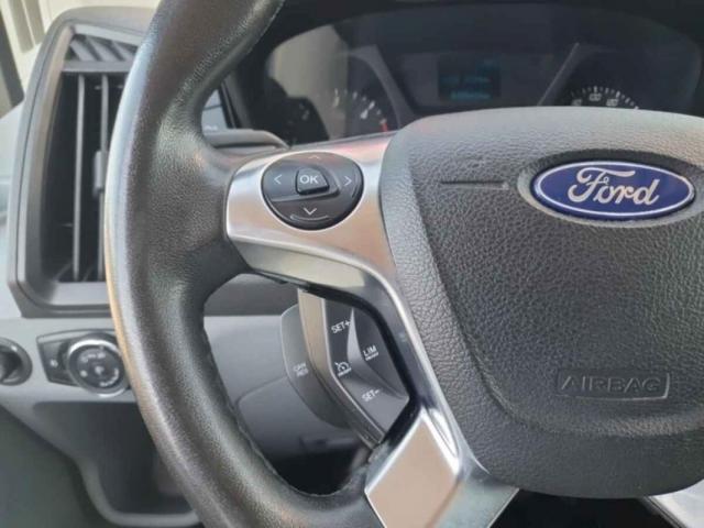 Ford Transit image 7