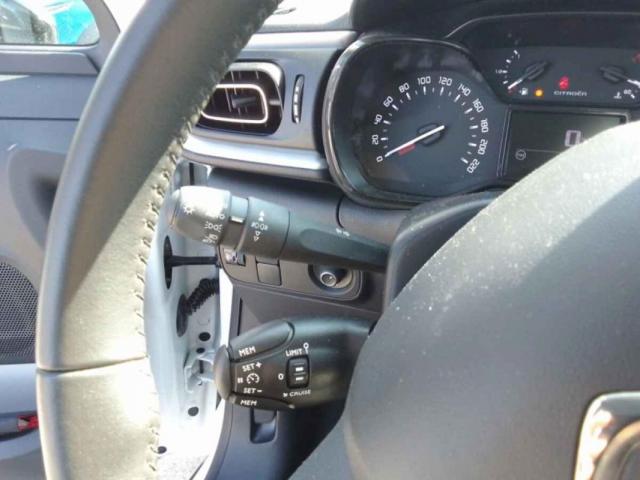 Citroen C3 image 2