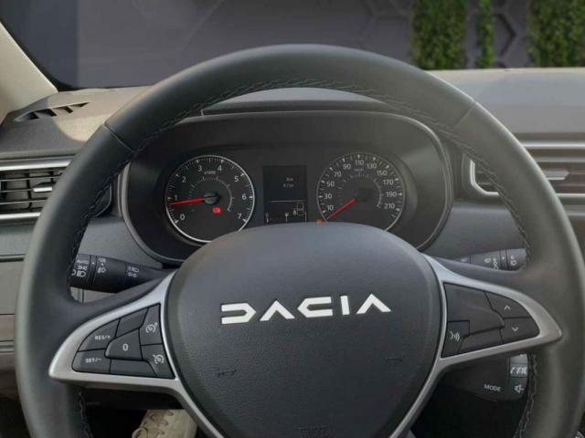 Dacia Duster image 2