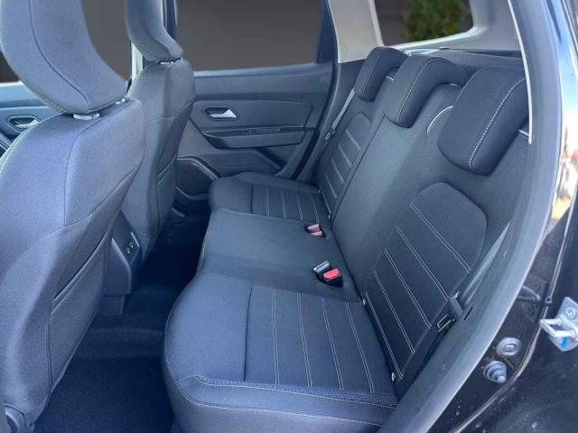 Dacia Duster image 4