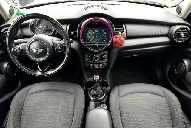 Mini One image 2