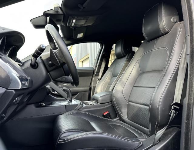 Jaguar E-Pace image 3