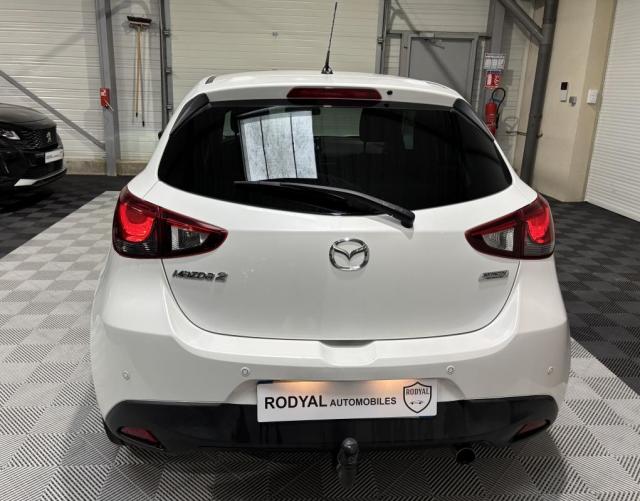 Mazda 2 image 7