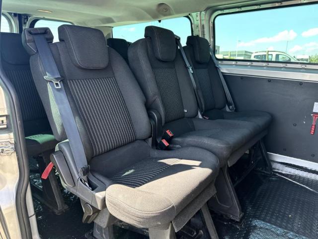 Ford Transit Custom image 4