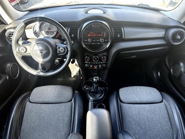 Mini Cooper image 5