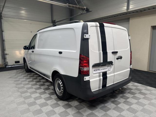 Mercedes Benz Vito image 2
