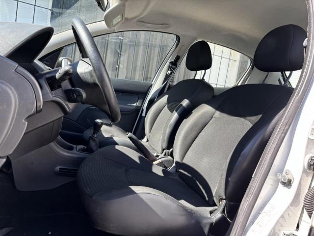 Peugeot 206+ image 3