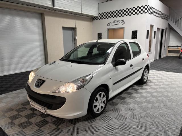 Peugeot 206+ image 1