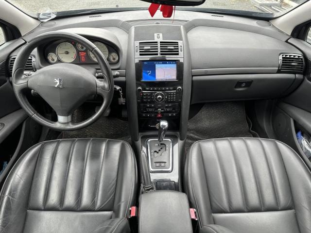 Peugeot 407 image 9