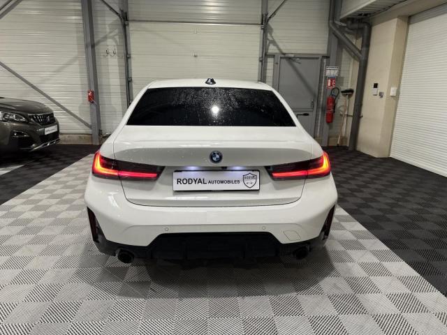 Bmw 330e image 2