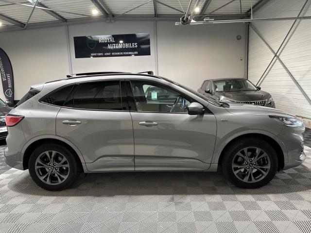 Ford Kuga image 8