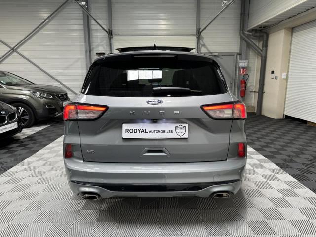 Ford Kuga image 6
