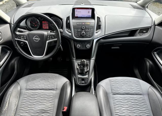 Opel Zafira image 7