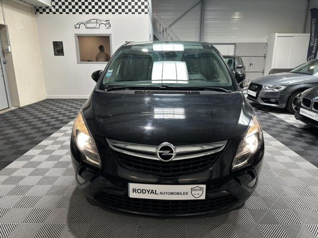Opel Zafira image 8