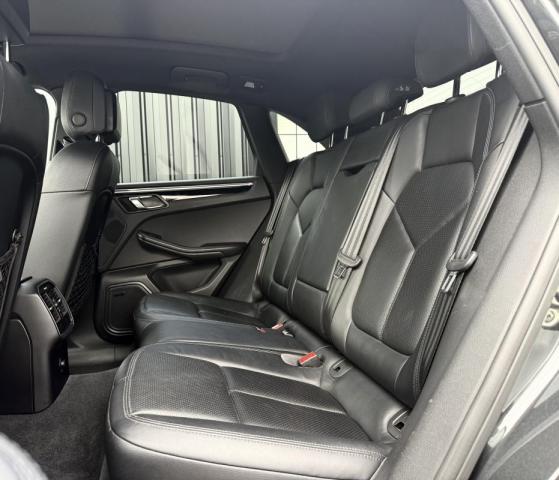 Porsche Macan image 3
