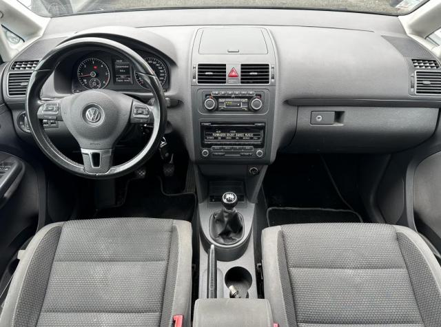 Volkswagen Touran image 5