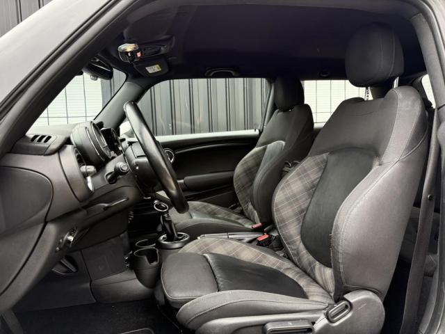 Mini Cooper image 4