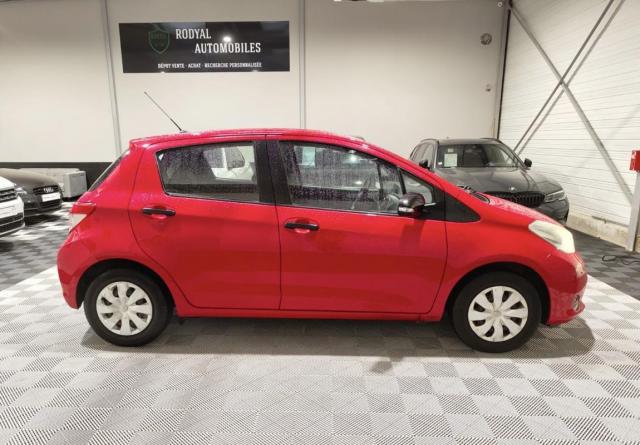 Toyota Yaris image 8