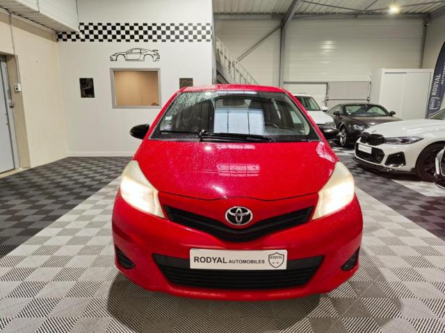 Toyota Yaris image 2