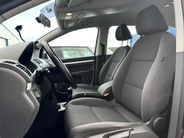 Volkswagen Touran image 6