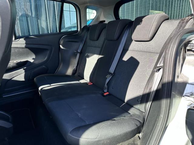 Ford B-Max image 8