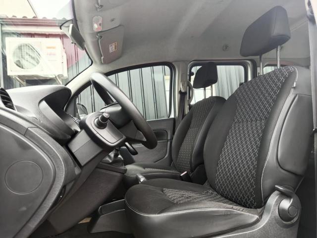 Renault Kangoo image 8