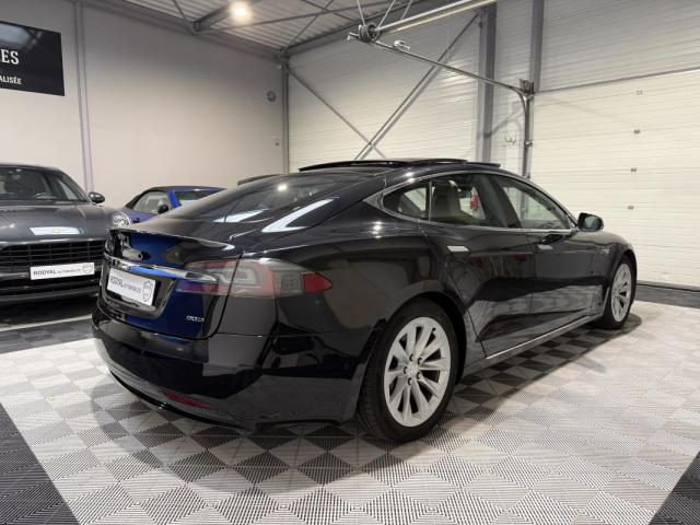 Tesla Model S image 1