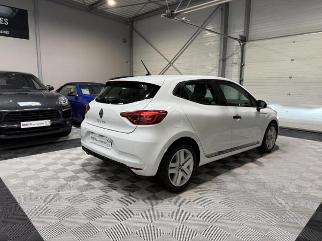 Renault Clio image 2