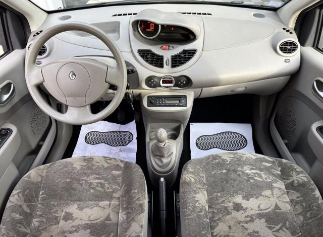 Renault Twingo image 8