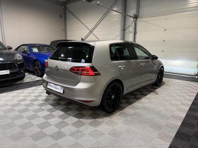 Volkswagen Golf image 8