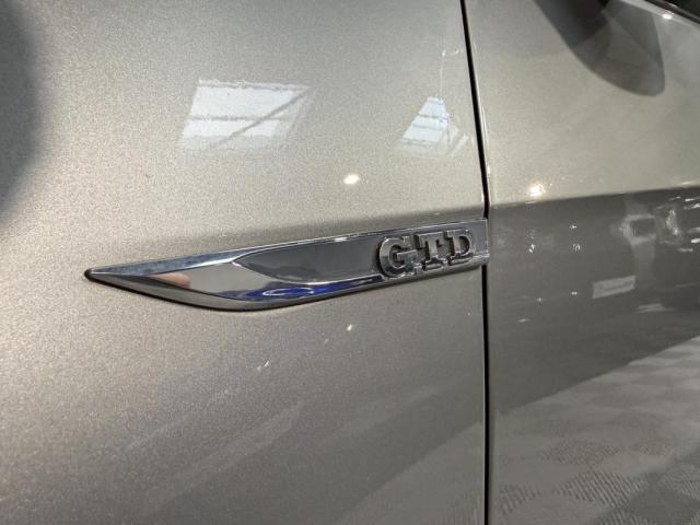 Volkswagen Golf image 1