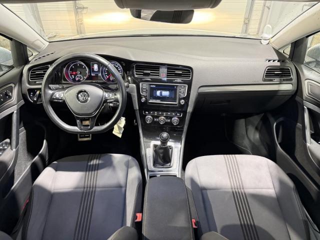 Volkswagen Golf image 5