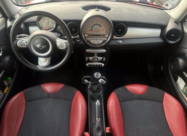 Mini Clubman image 2