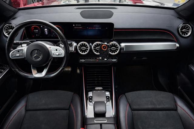 Mercedes Benz Glb image 5