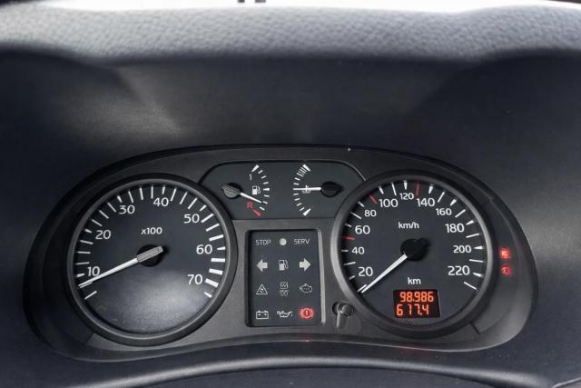 Renault Clio image 8