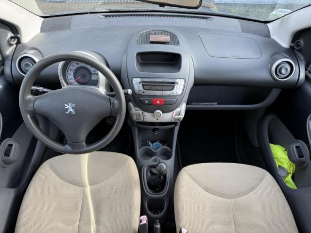 Peugeot 107 image 1