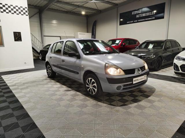 Renault Clio Ii 5 Portes Phase 2 1.2 I 16v 75 Cv