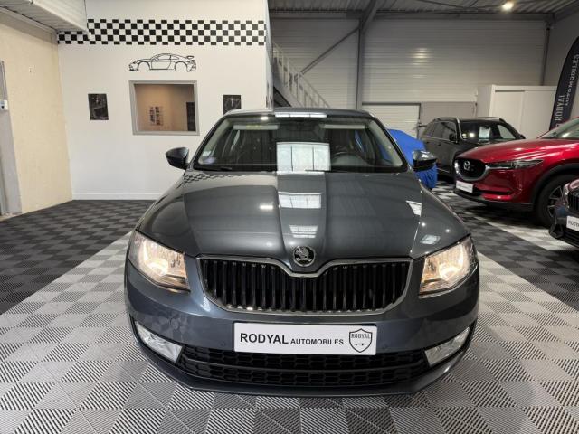 Skoda Octavia image 6