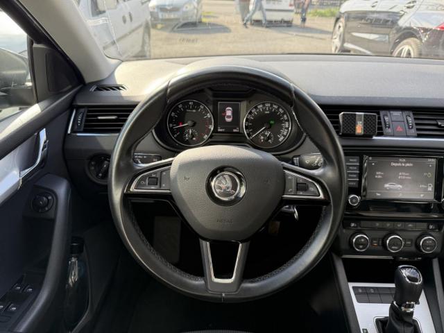 Skoda Octavia image 3