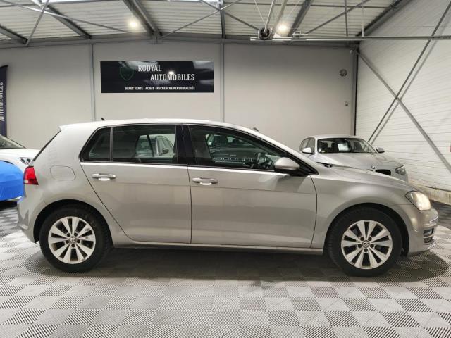 Volkswagen Golf image 6