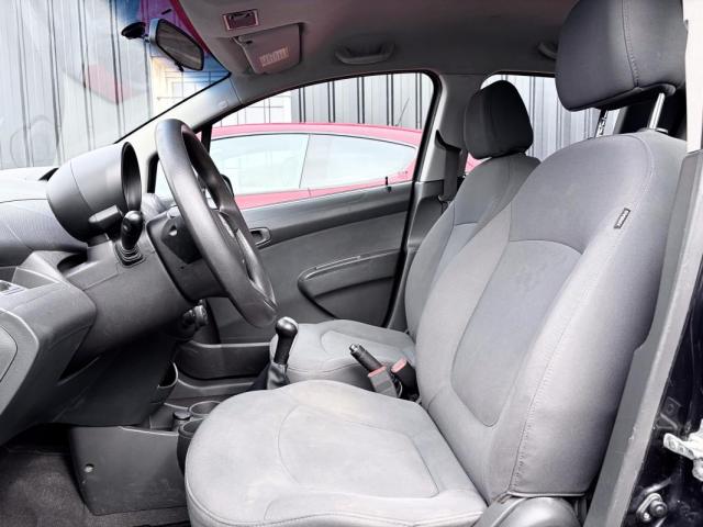 Chevrolet Spark image 2